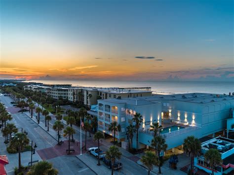 beachfront hotels in charleston sc