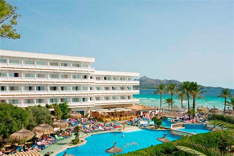 beachfront hotels in majorca