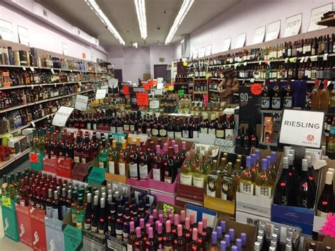 beacon wine and liquor