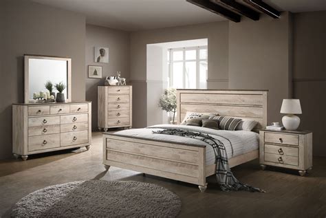 bed and dresser set