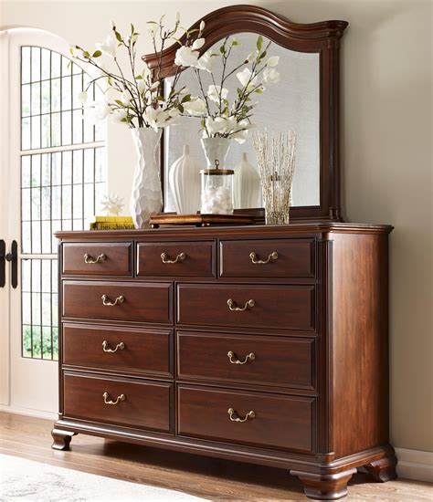 bedroom dresser with mirror