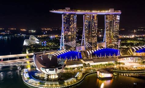 benefits of integrated resorts in singapore