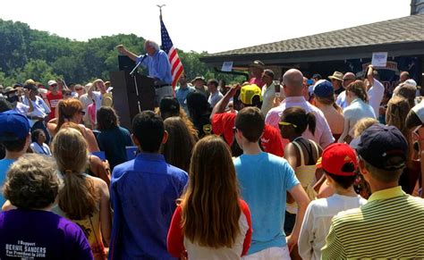 bernie sanders quad cities Reader