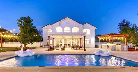 best places to stay in socal
