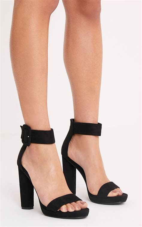 black chunky heel pumps