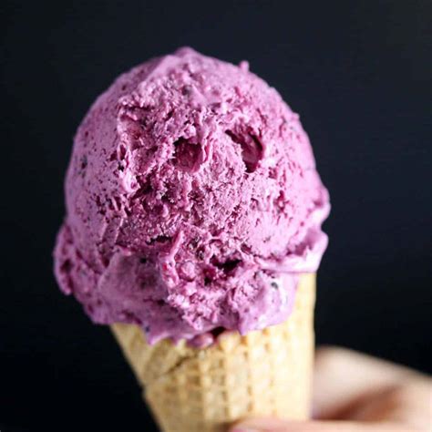 black currant ice cream flavour