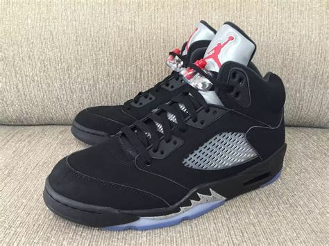 black metallic 5s