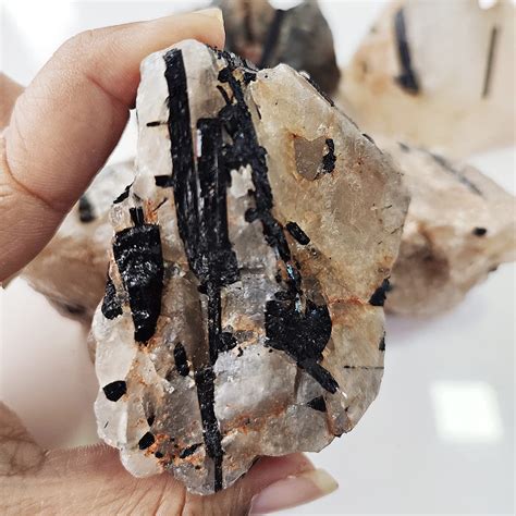 black rutile