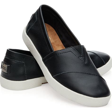 black slip on shoes