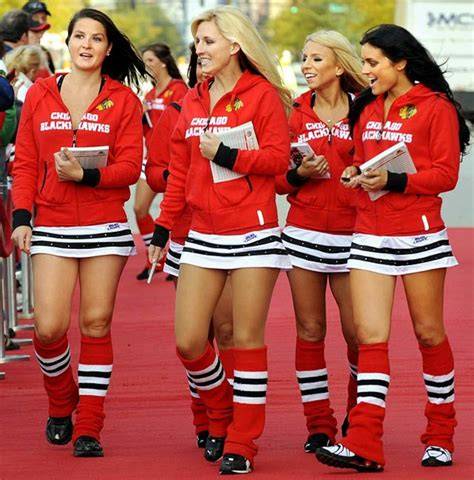 blackhawks ice crew costume Epub