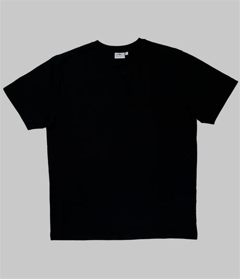 blank black tee shirt