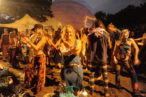 bliss transformational festivals and the neo hippie PDF