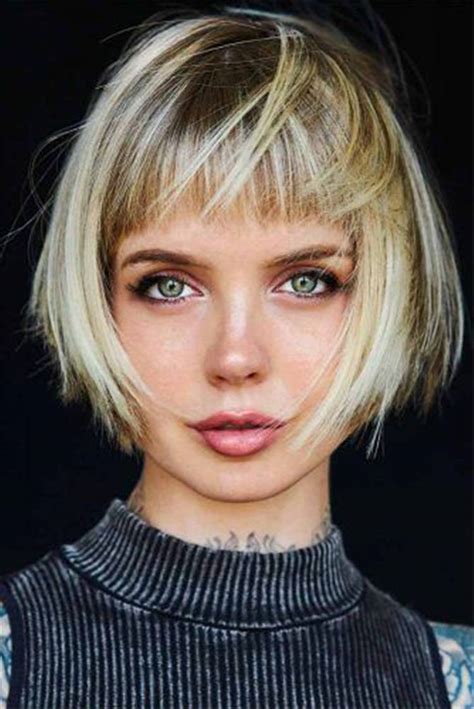 blonde bang bob