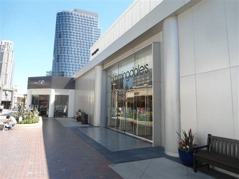 bloomingdales los angeles PDF