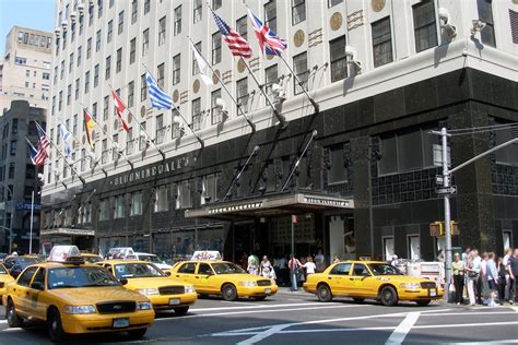 bloomingdales nyc jobs Reader