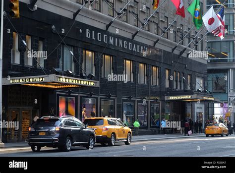 bloomingdales store locator PDF