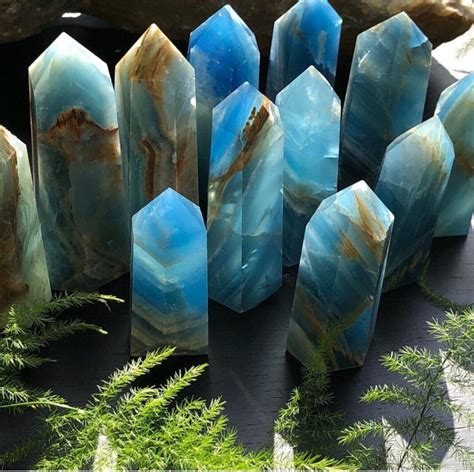 blue onyx crystal