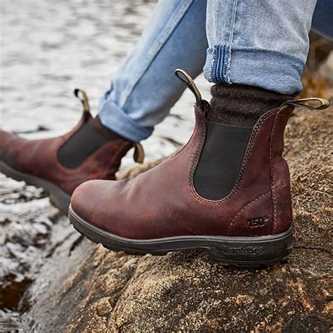 blundstone shoes