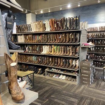 Boot Barn Avondale