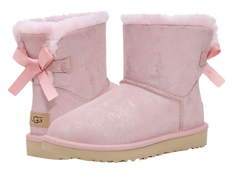 bow pink uggs