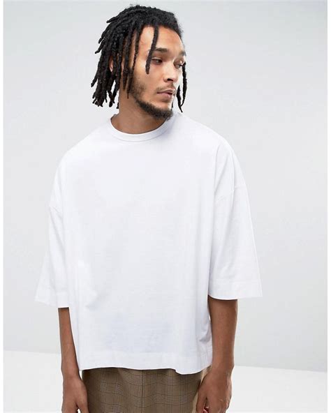 boxy white t shirt