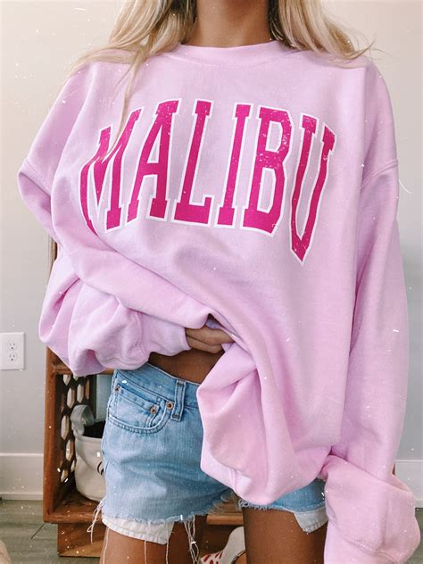 brand pink sweatshirts