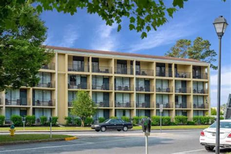 breakers hotel rehoboth de