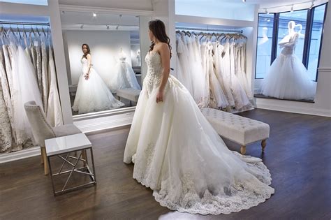 bridal shop wedding dresses