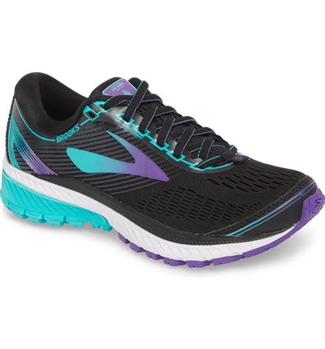 brooks women's running shoes sale