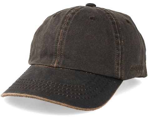 brown baseball hat