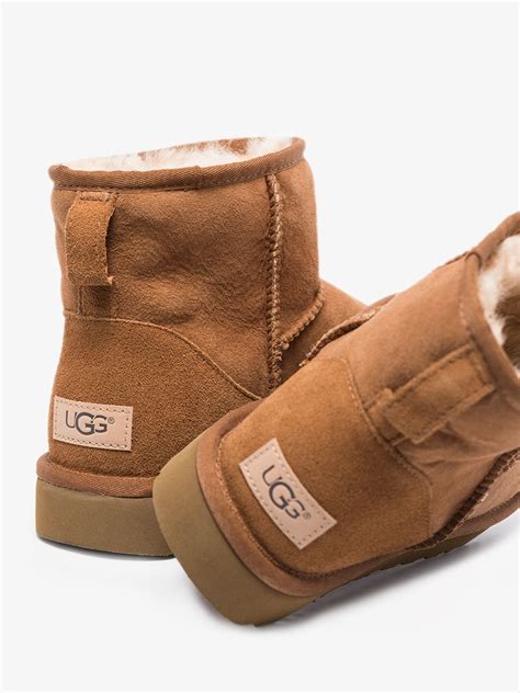 browns shoes uggs