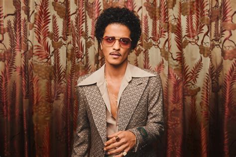 bruno mars 2016 calendar Kindle Editon