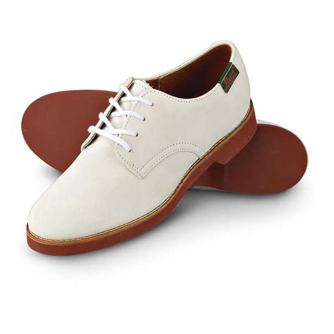 buck shoes women's