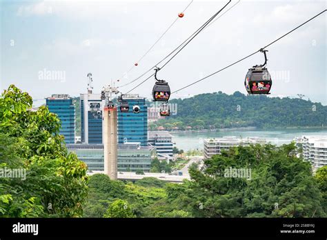 cable car from harbourfront to sentosa