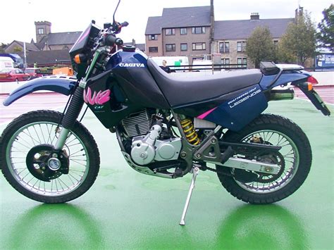 cagiva 350 w12 manuales PDF