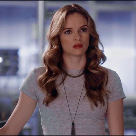 caitlin snow the flash