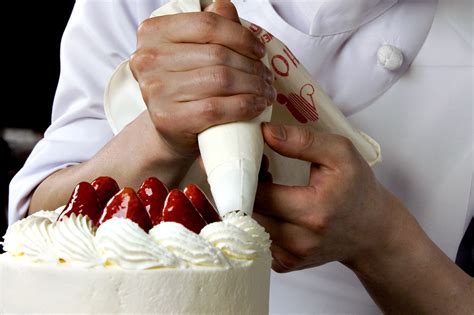 cake baking courses