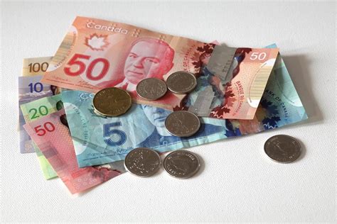 cambio euro dollaro canada