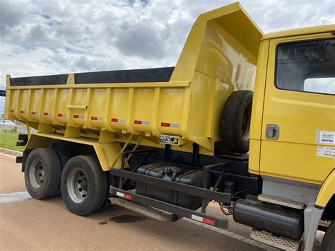 caminhao truck caçamba