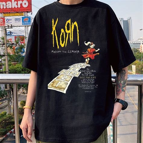 camiseta do korn