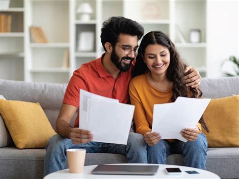 can a 17 year-old get a loan with a co-signer