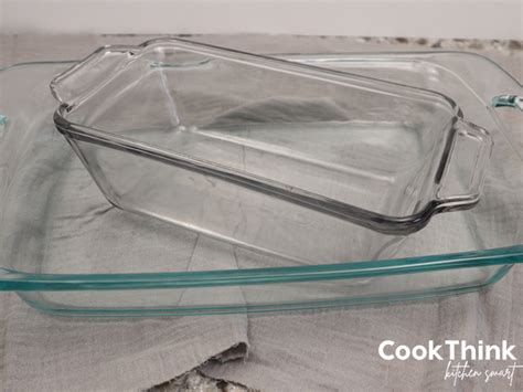 can you put a glass pan in the oven