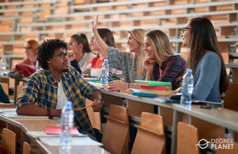 can you switch colleges after a semester