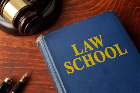 can you work while in law school
