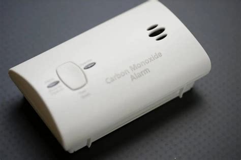 carbon monoxide alarm chirping