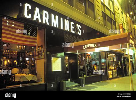 carmine's 44th st nyc