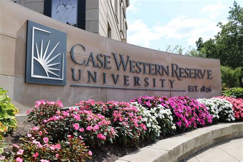 case western reserve university financial aid