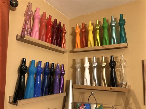 cat wine bottles