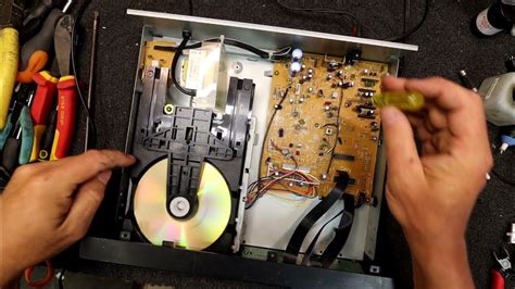 cd player repair tips PDF