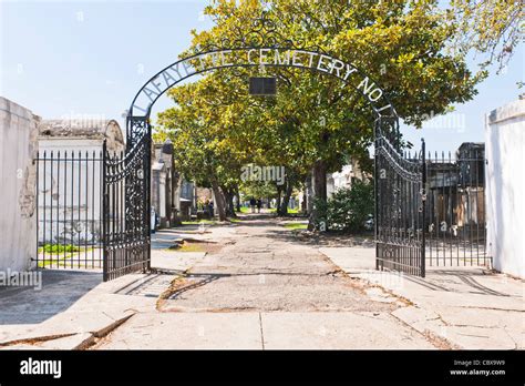 cemetery lafayette new orleans